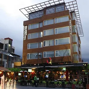https://nu-house-boutique-hotel.hotelsquito.com